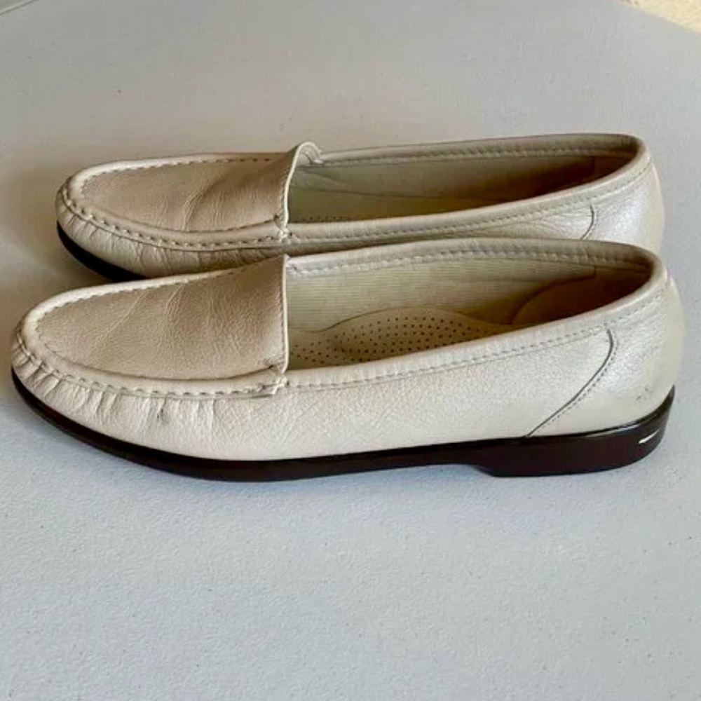 SAS Tripad Comfort Loafers Slip On Flats Womens Size 9 Narrow